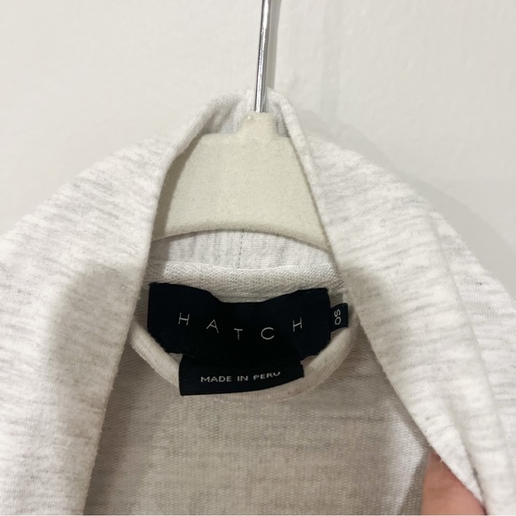 Hatch Nesting Gray Open Robe - Picture 10 of 11